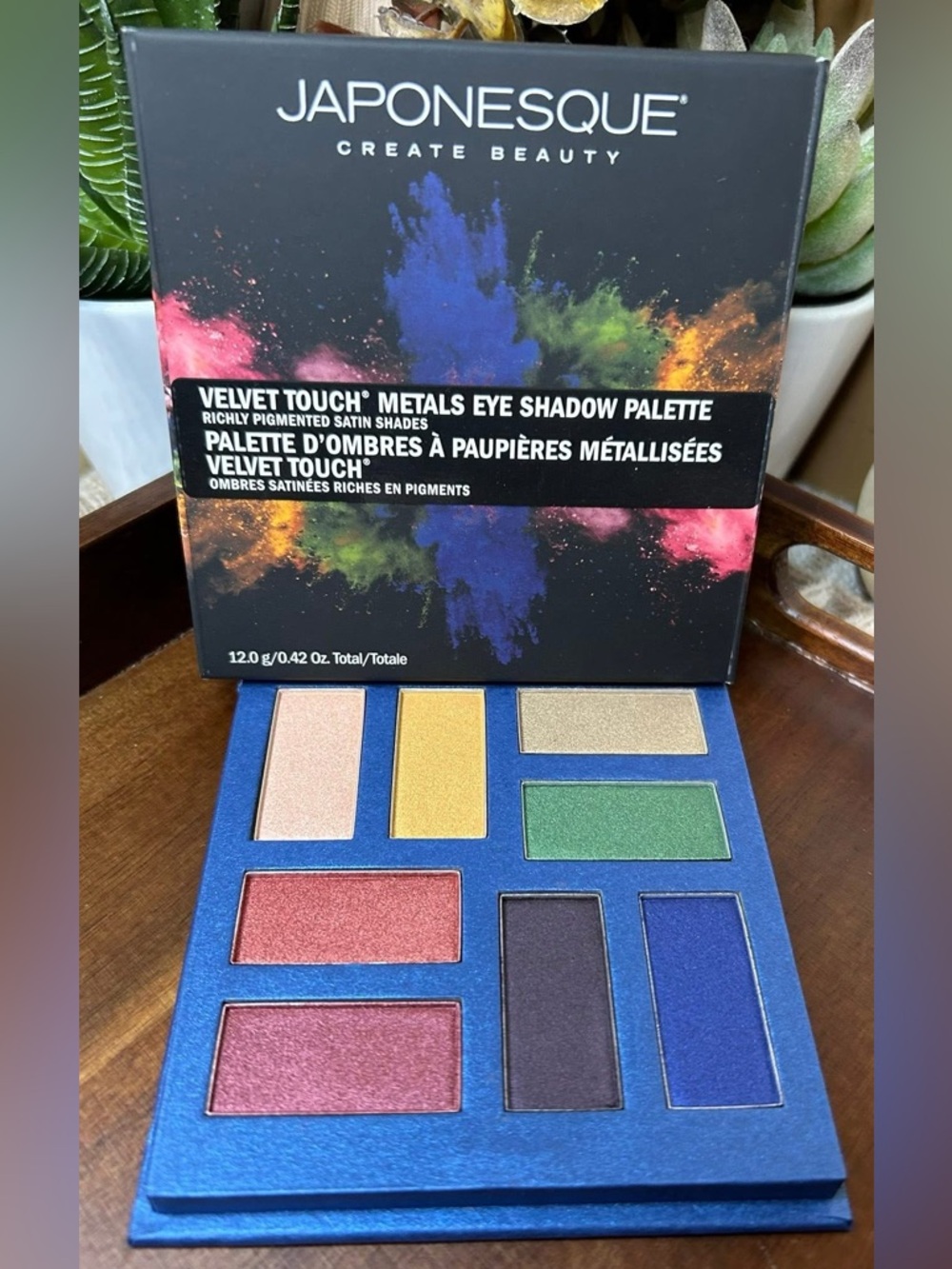 Japonesque Velvet Touch Metals Eyeshadow Palette